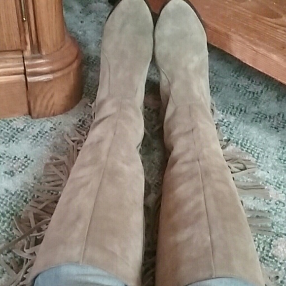 Lunching taupe cow suede - Picture 5 of 7